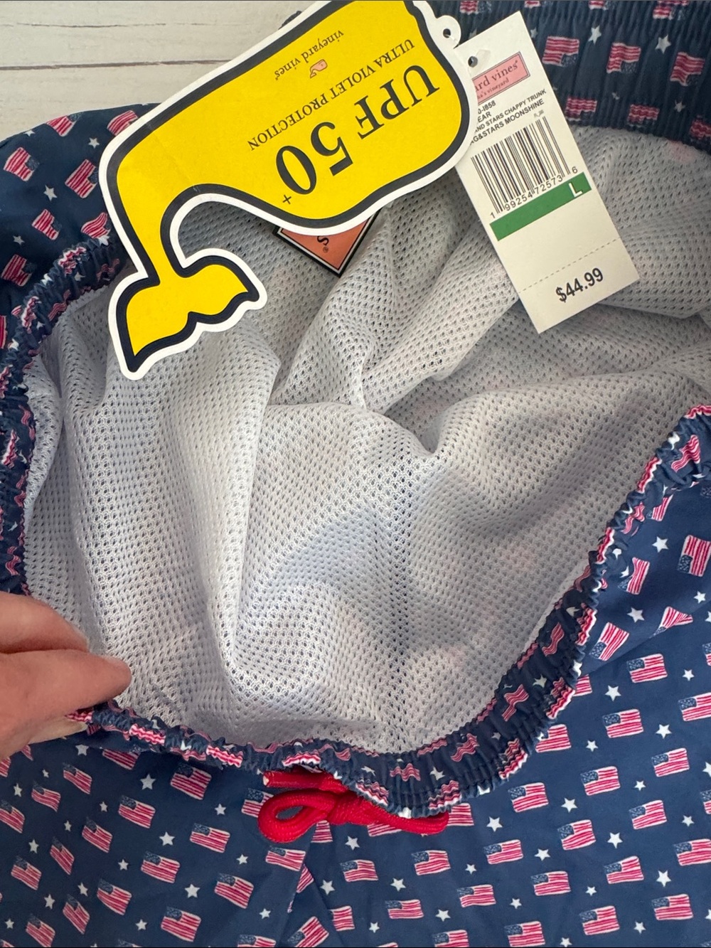 NWT Boys Vineyard Vines Navy Swim Trunks with Red and White Flag Print - Picture 4 of 6